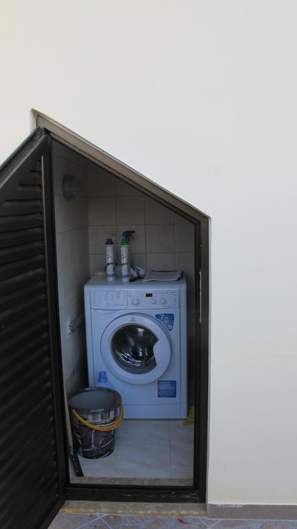 Artemis Appartments Pitsidia Luaran gambar