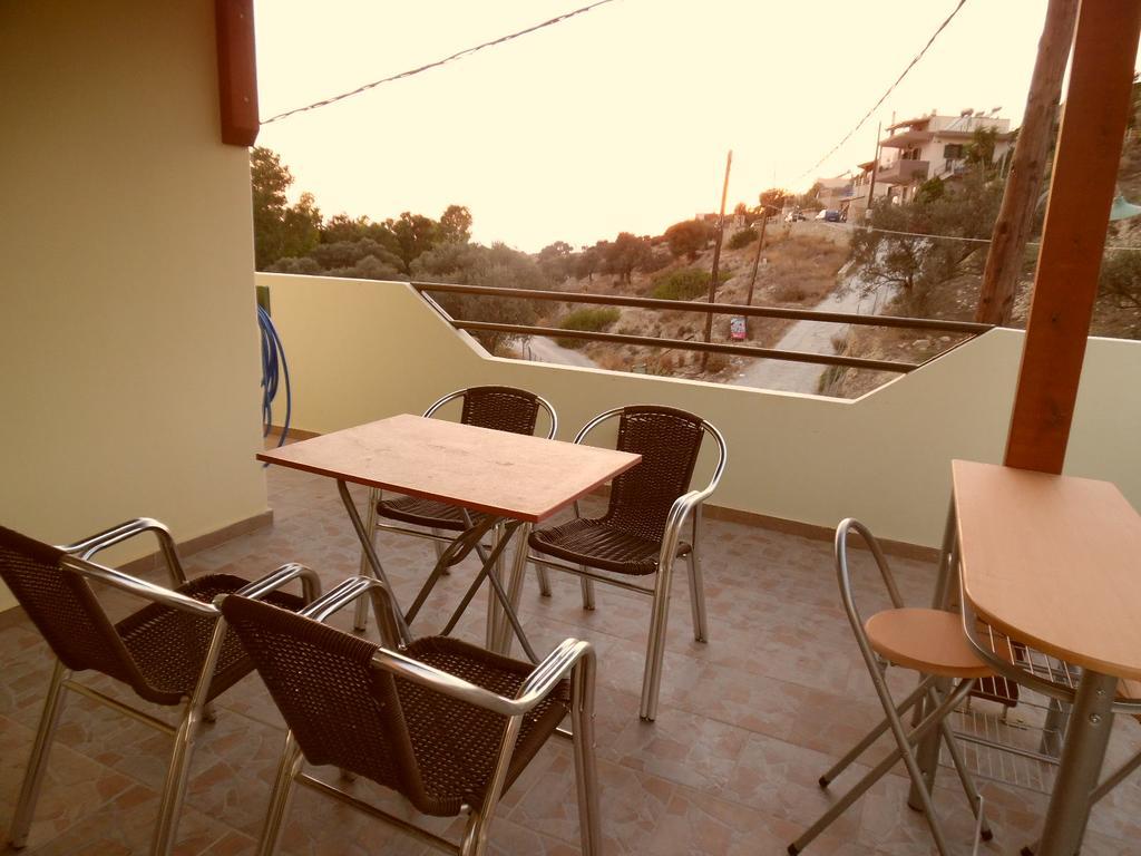 Artemis Appartments Pitsidia Luaran gambar